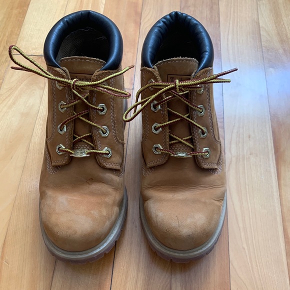 Timberland Boot - Picture 1 of 2